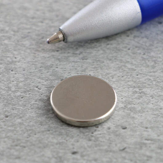 Neodymium Disc Magnets 14mm.  Pack of 100.
